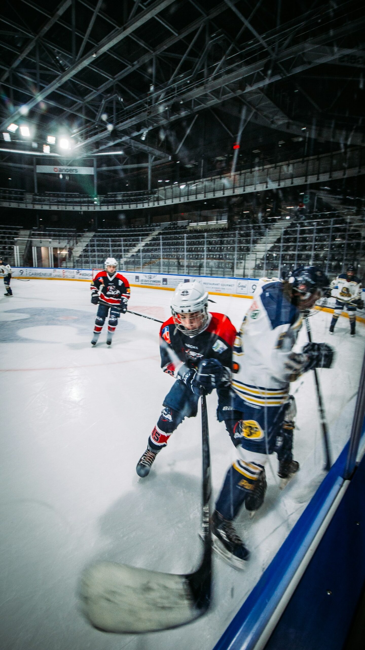 Hur man förbättrar sina ishockeyfärdigheter